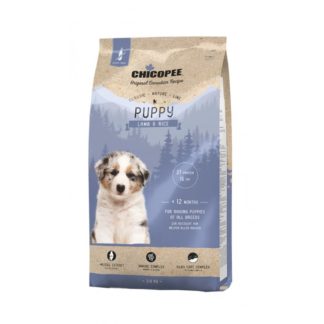 Chicopee High Premium за малки кученца от средни породи 2 kg