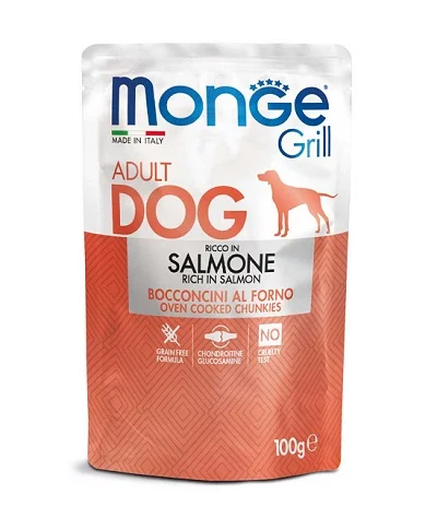 Пауч MONGE GRILL ADULT CHUNKIES SALMON за кучета над 12 м със сьомга, 100 g